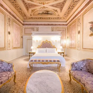 Ca' Bonfadini Historic Experience 5*, Venecia Italia